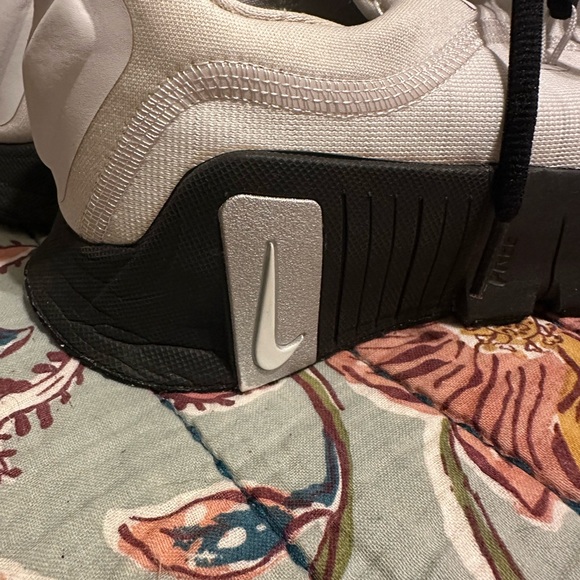 Nike Free Metcon 6 women’s size 9 - Picture 4 of 6